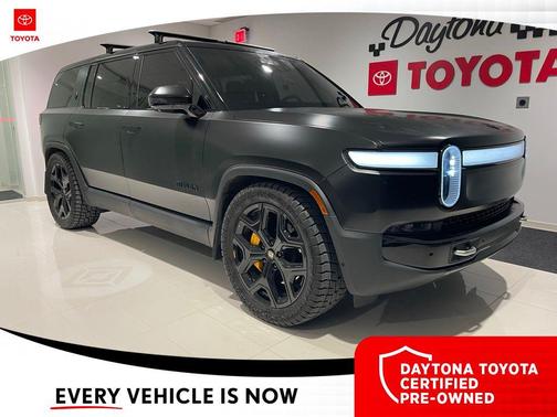 2023 Rivian R1S Adventure