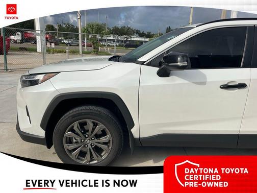 2025 Toyota RAV4 Hybrid XLE Premium