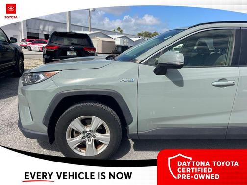 2019 Toyota RAV4 Hybrid XLE