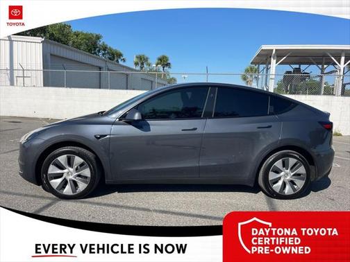 2024 Tesla Model Y Long Range Dual Motor All-Wheel Drive