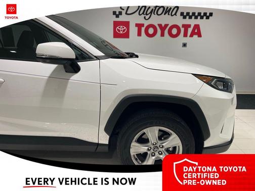 2021 Toyota RAV4 XLE