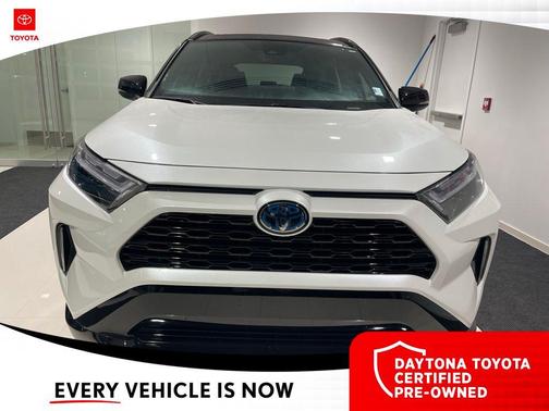2023 Toyota RAV4 Hybrid SE