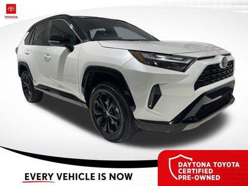 2023 Toyota RAV4 Hybrid SE