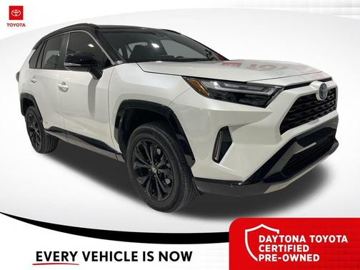 2023 Toyota RAV4 Hybrid SE