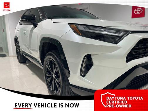 2023 Toyota RAV4 Hybrid SE