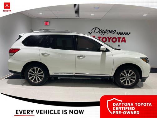 2016 Nissan Pathfinder SL