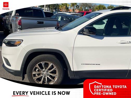 2022 Jeep Cherokee Latitude Lux