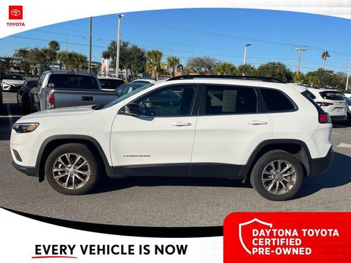 2022 Jeep Cherokee Latitude Lux