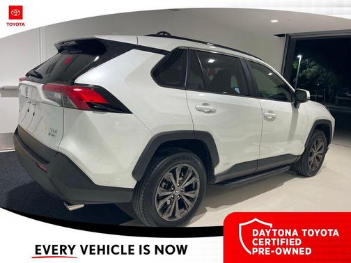 2025 Toyota RAV4 Hybrid XLE Premium