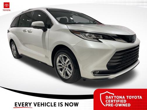 2022 Toyota Sienna Limited