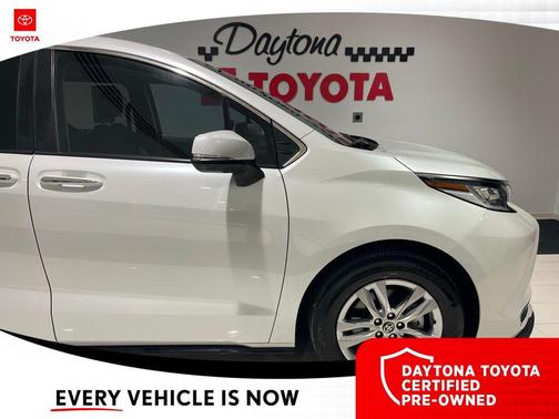 2022 Toyota Sienna Limited