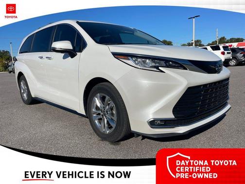 2022 Toyota Sienna Limited