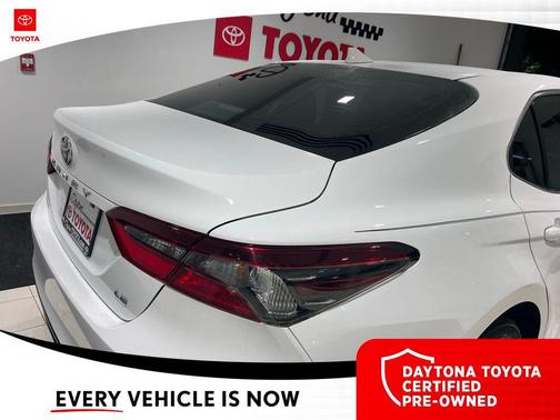 Ice Cap 2024 Toyota Camry LE