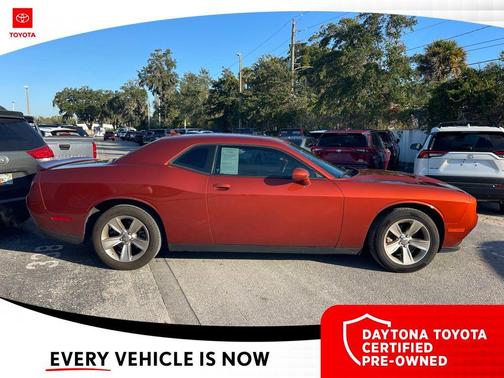 2022 Dodge Challenger SXT