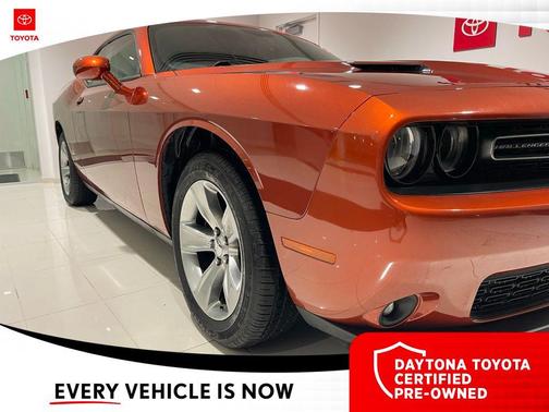 2022 Dodge Challenger SXT