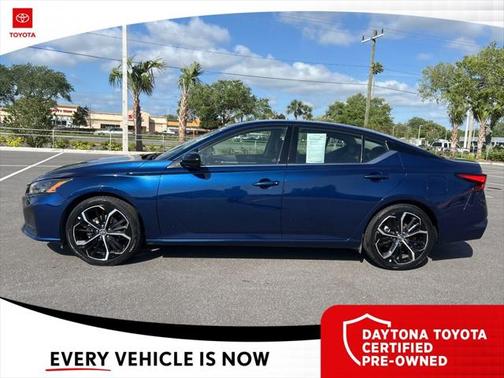 2023 Nissan Altima SR FWD