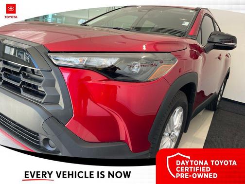 2026 Toyota Corolla Cross LE