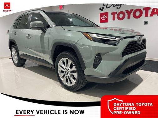 2022 Toyota RAV4 XLE Premium