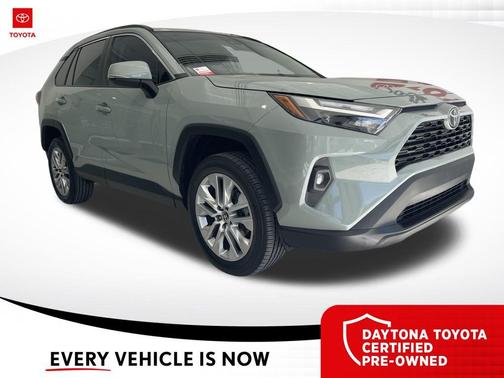2022 Toyota RAV4 XLE Premium