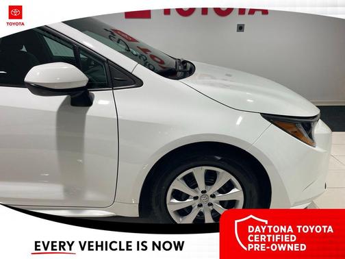 Ice Cap 2024 Toyota Corolla LE