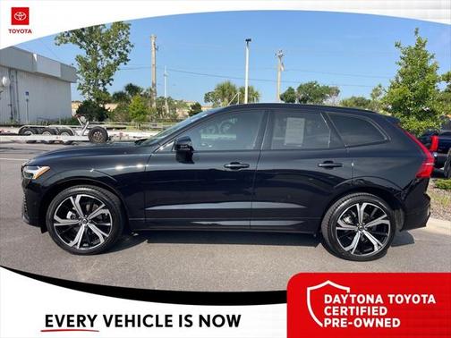 2025 Volvo XC60 B5 Ultra
