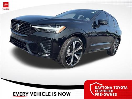 2025 Volvo XC60 B5 Ultra