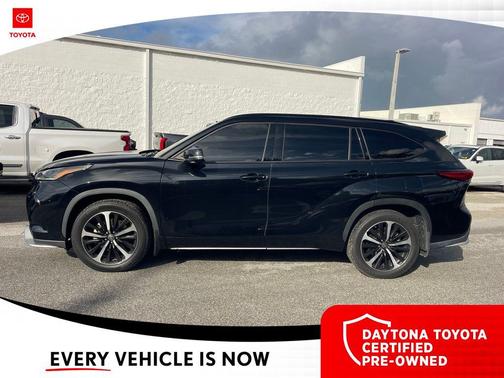 2022 Toyota Highlander XSE