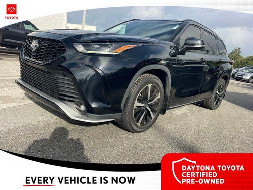 2022 Toyota Highlander XSE