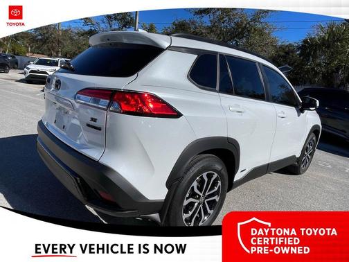 2024 Toyota Corolla Hybrid SE