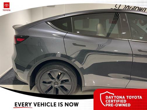 2024 Tesla Model Y Long Range Single Motor Rear-Wheel Drive