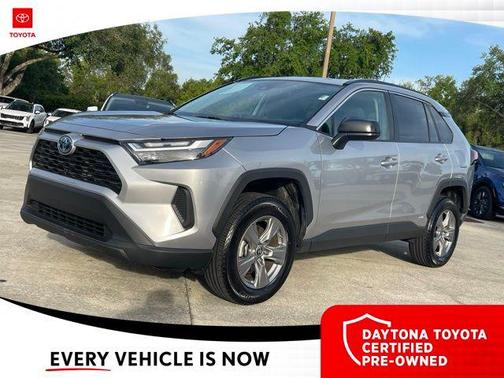 2024 Toyota RAV4 Hybrid SE