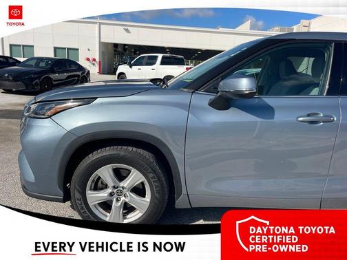 2021 Toyota Highlander LE