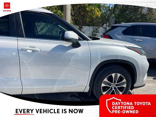 2025 Toyota Highlander Hybrid XLE