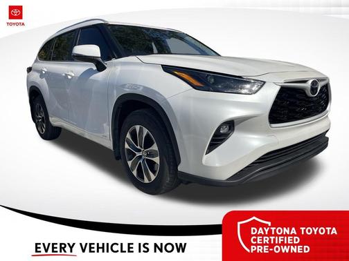 2025 Toyota Highlander Hybrid XLE