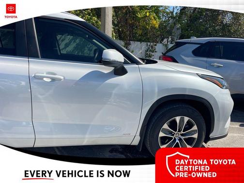 2025 Toyota Highlander Hybrid XLE