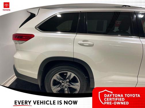2017 Toyota Highlander Limited Platinum