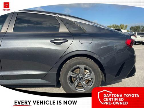 2021 Kia K5 LXS