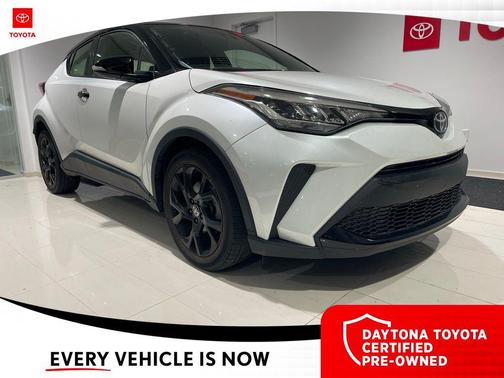 2022 Toyota C-HR XLE