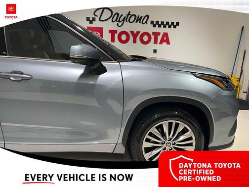 2023 Toyota Highlander Platinum