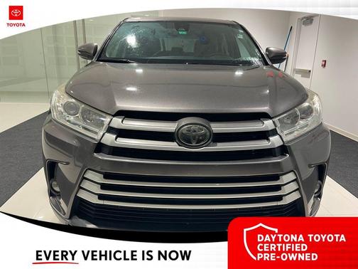 2019 Toyota Highlander LE I4