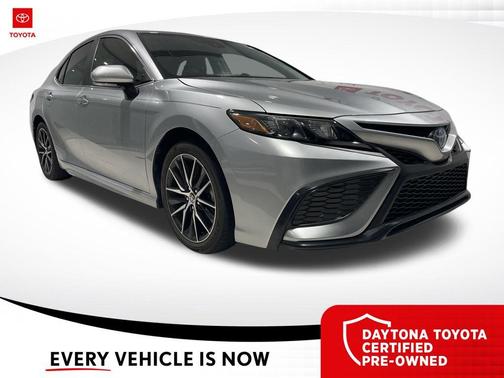 Celestial Silver Metallic 2024 Toyota Camry Hybrid SE