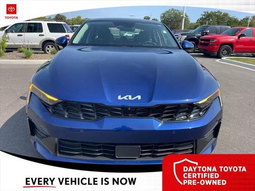 2025 Kia K5 EX