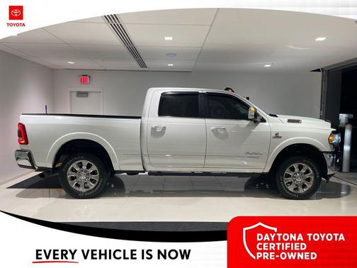 2022 RAM 2500 Limited Crew Cab 4x4 6'4' Box