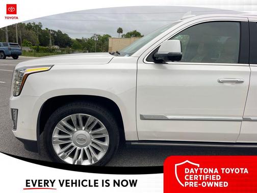 Crystal White Tricoat 2020 Cadillac Escalade ESV Platinum