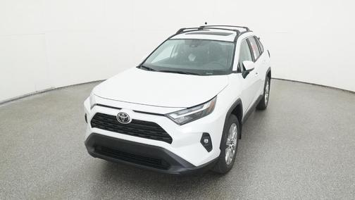 2025 Toyota RAV4 XLE Premium