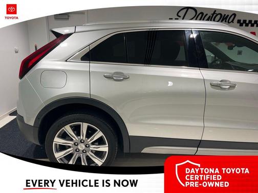 2020 Cadillac XT4 Premium Luxury
