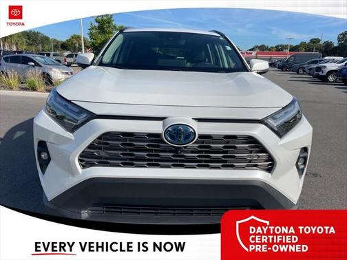2023 Toyota RAV4 Hybrid SE