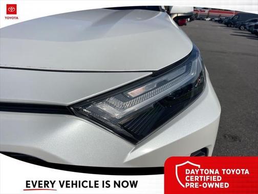2023 Toyota RAV4 Hybrid SE