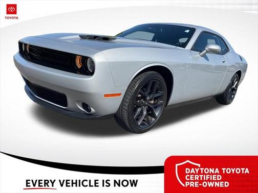 2022 Dodge Challenger SXT