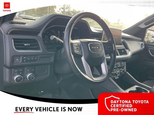 2022 GMC Yukon XL SLE